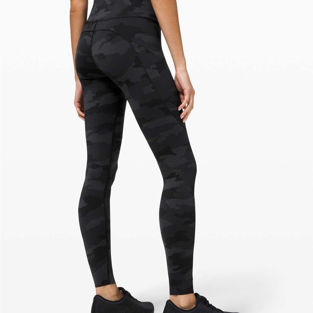 Lululemon fast and free black camo leggings